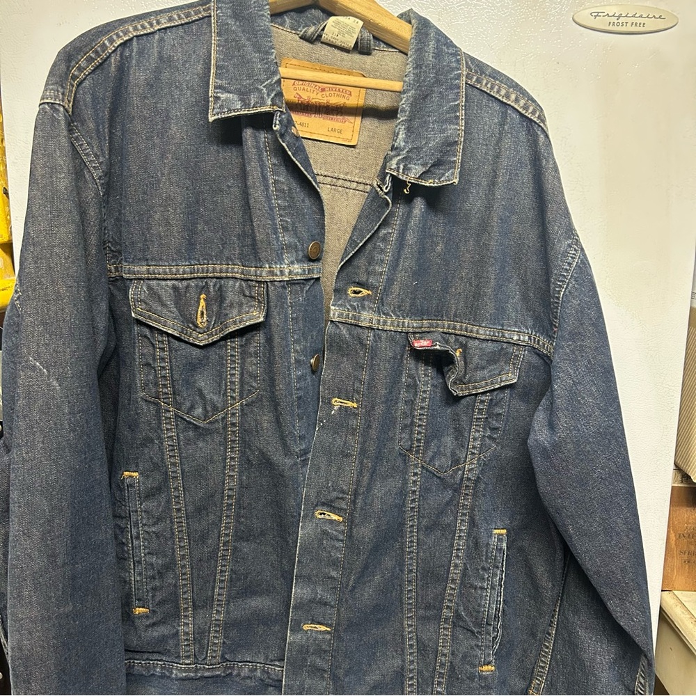 Men’s Vintage 90s Levi's Blue Denim Trucker Jacket Size Large Jean Spring Summer